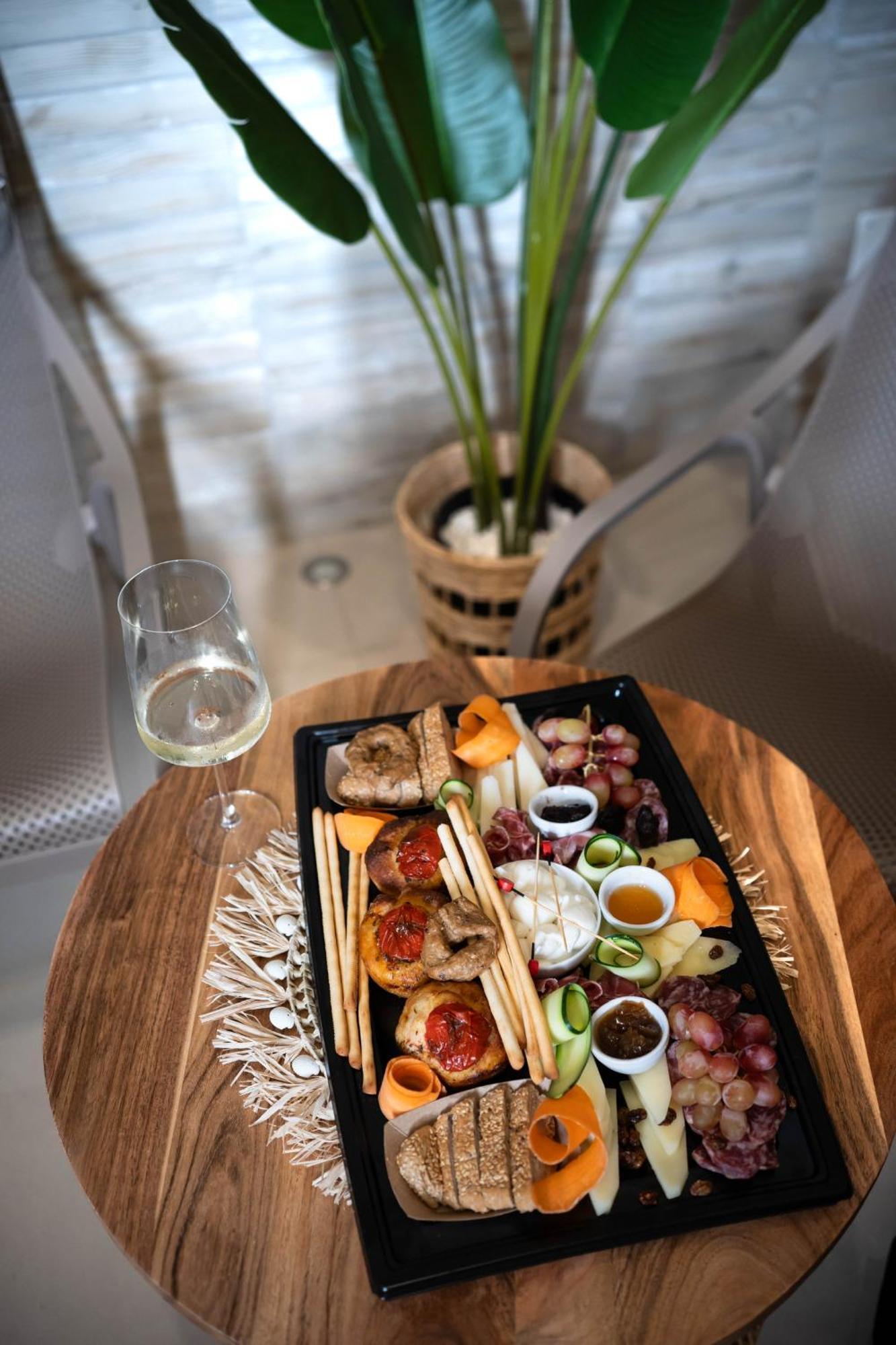Amare Luxury Suites Vista Mare Bari Dış mekan fotoğraf