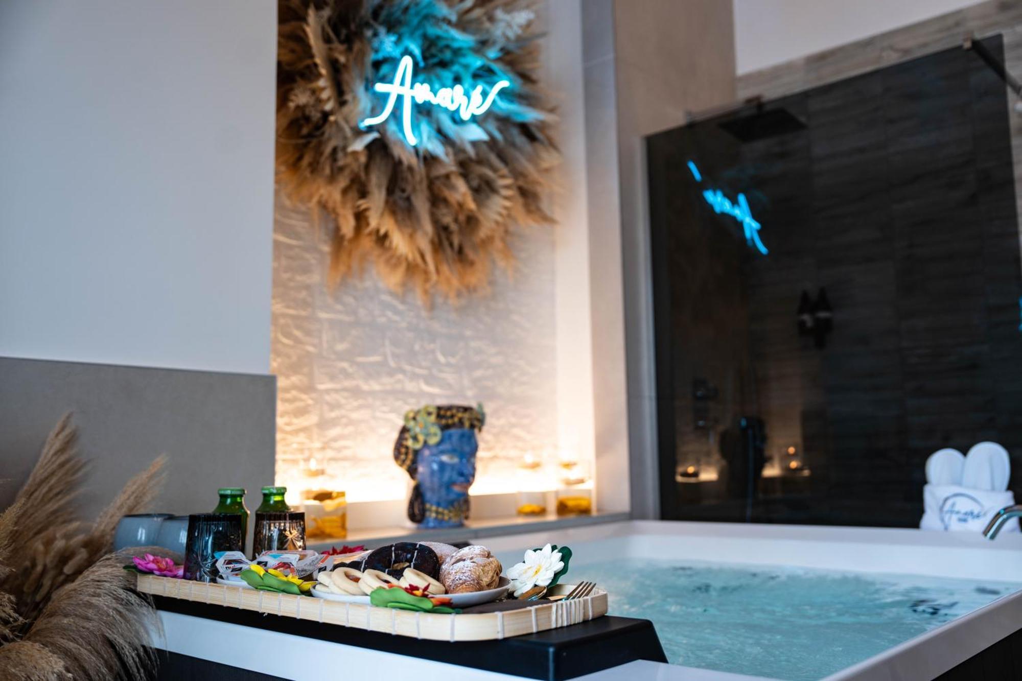 Amare Luxury Suites Vista Mare Bari Dış mekan fotoğraf